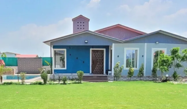 Ashoka Farms House in Noida