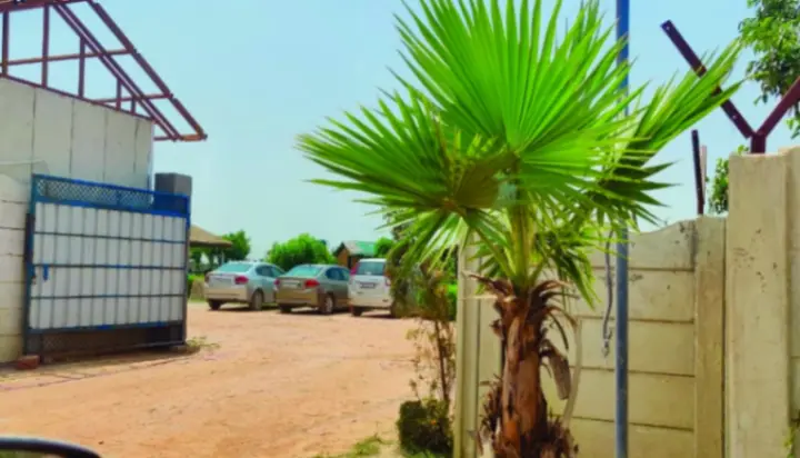Lotus Farms House in Greater Noida West